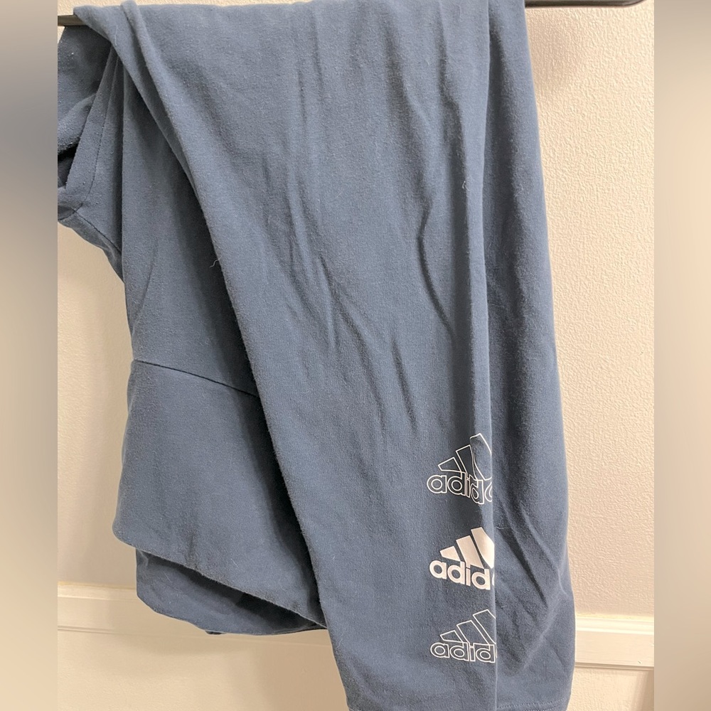 Adidas leggings